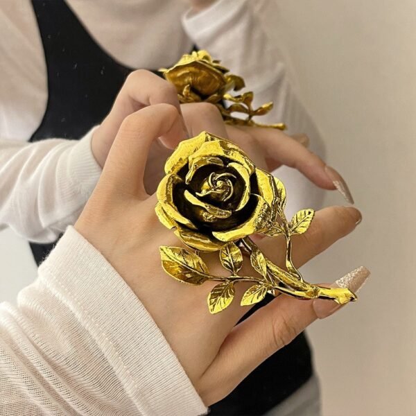 Bold ring