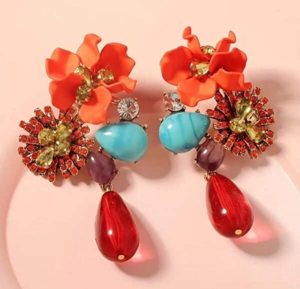 Elegant earrings