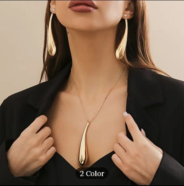 Drop earring set